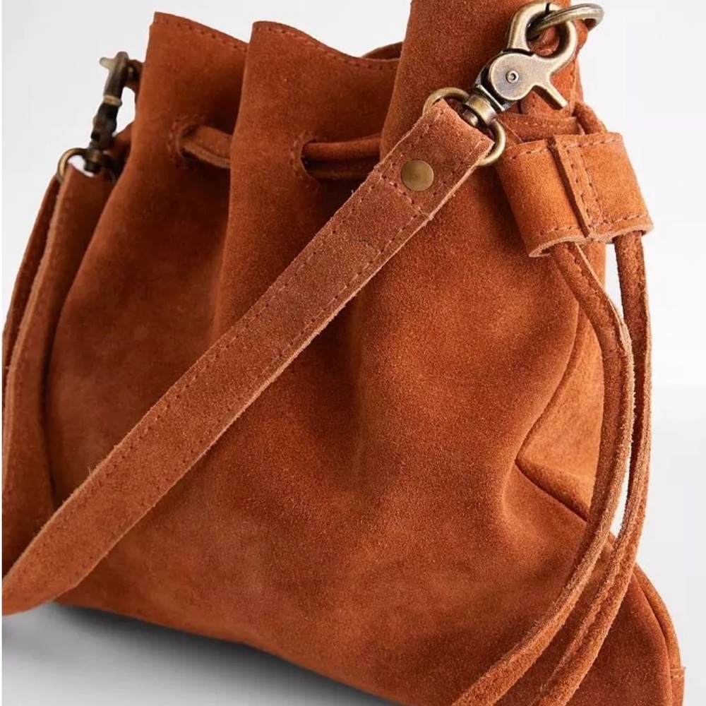 Free People Women’s Billie Suede  Leather Crossbody Purse - Picture 2 of 12